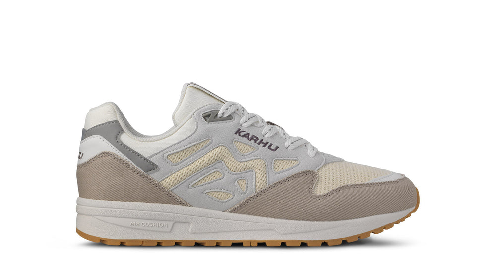Karhu Legacy 96 – Atmosphere / White Asparagus