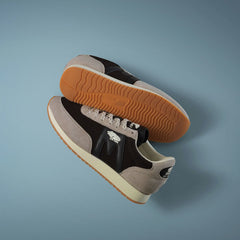 Karhu Albatross 82 - Silver Lining / Jet Black