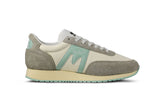 Karhu Albatross 82 - Laurel Oak / Neptune Green