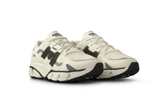 Karhu Super Fulcrum Vanilla Ice / Black - Lifestyle sneakers – Karhu US