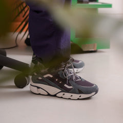 Karhu Super Fulcrum India Ink / Black - Lifestyle sneakers – Karhu US