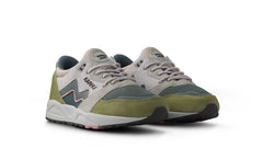 Aria 95 | Men Karhu Aria 95 - Sphagnum / Dark Forest