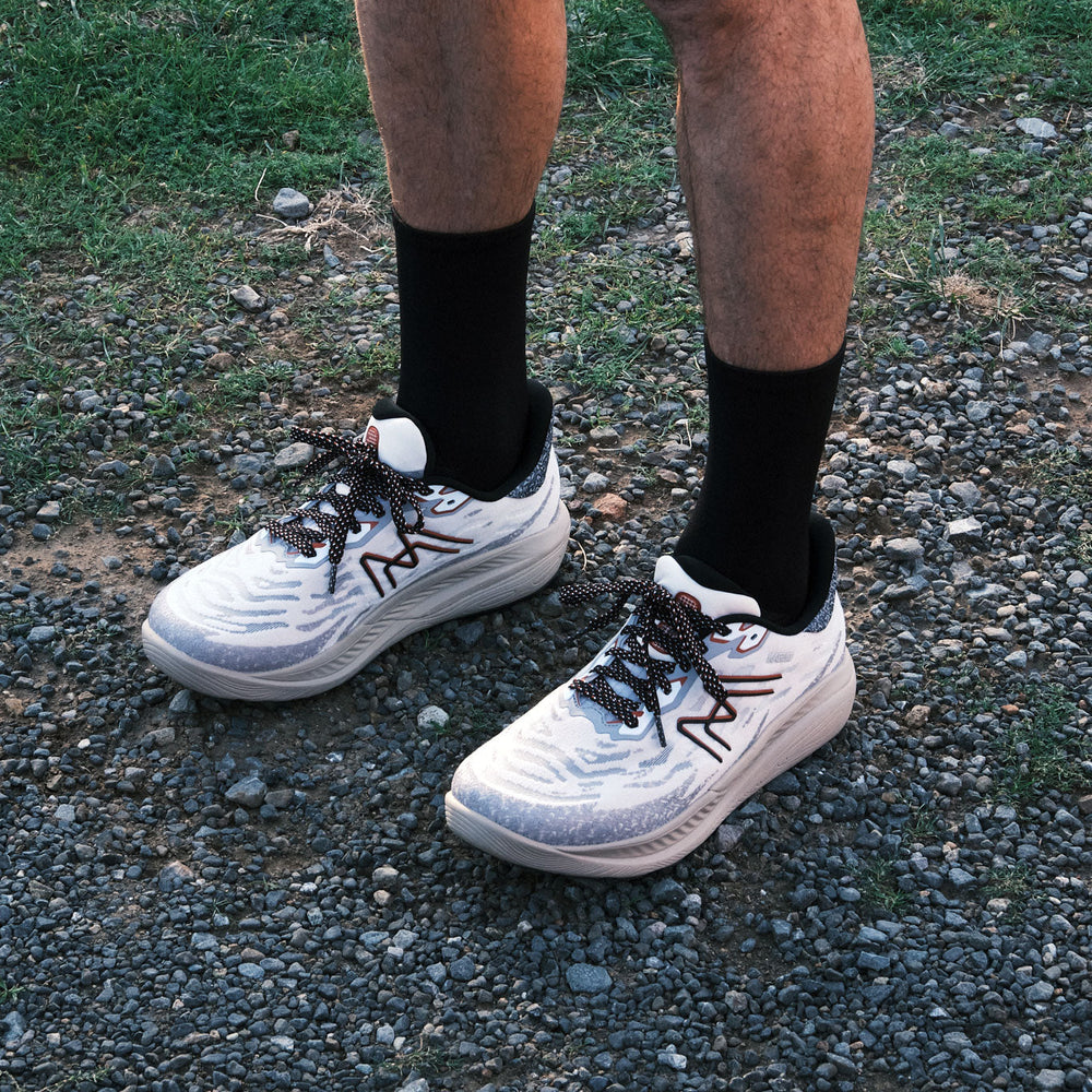 Karhu Women's Ikoni ATR - White Sand / Chili