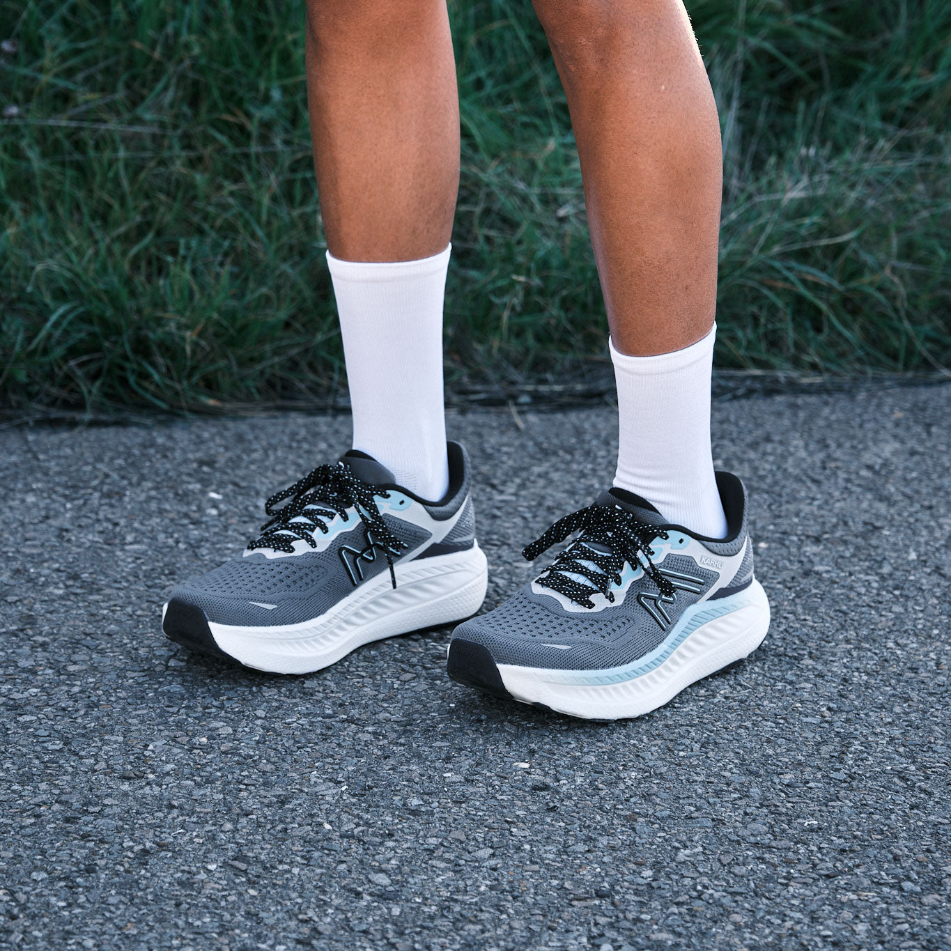 Karhu Women's Mestari Run 2.0 - Turbulence / Icy Morn