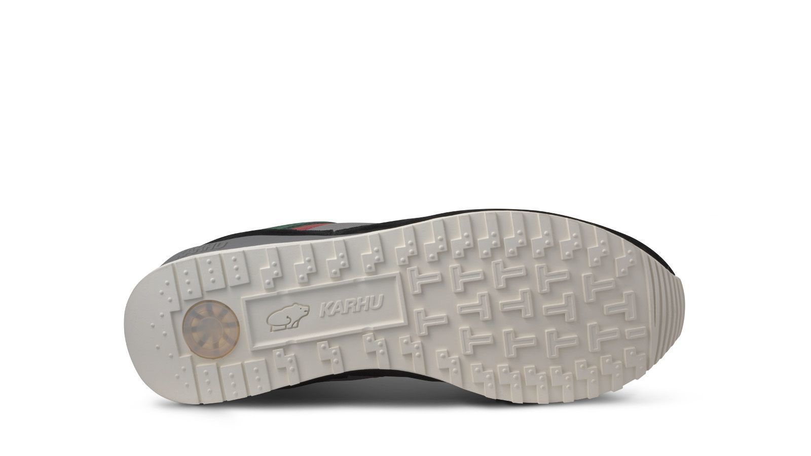 Synchron classic - jet black / hot sauce – Karhu US