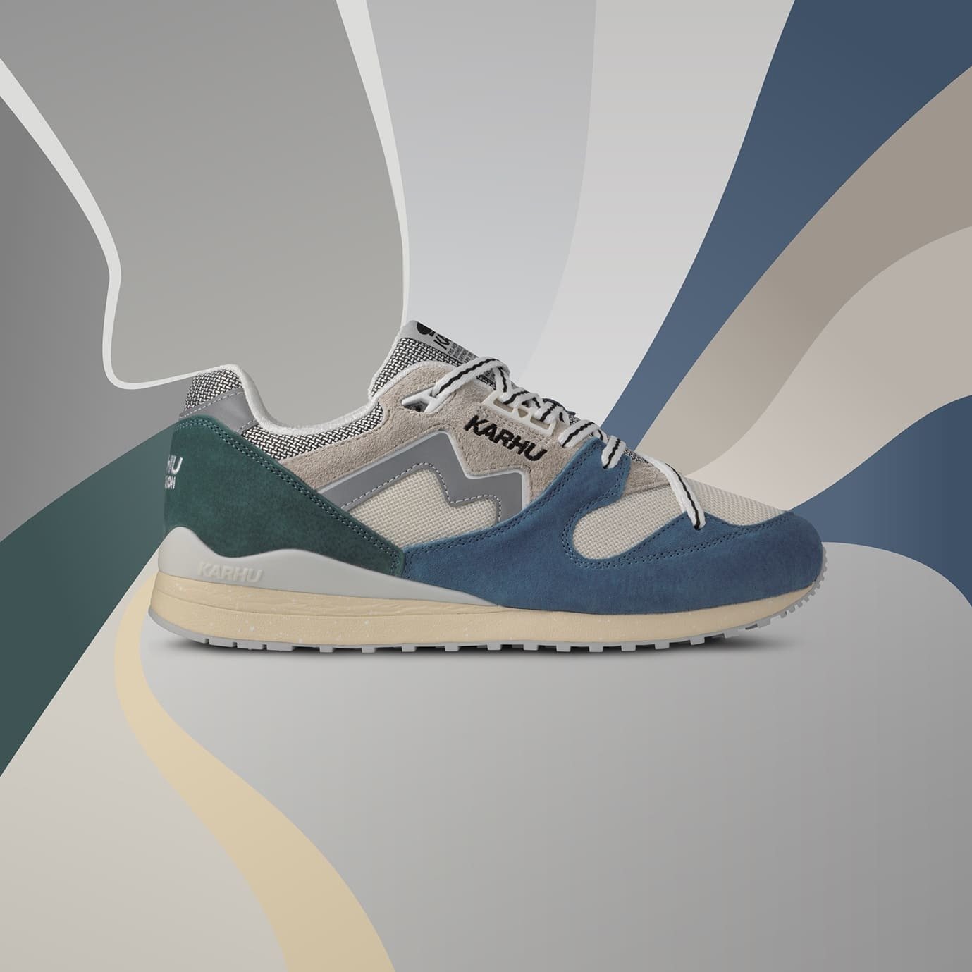 Karhu synchron classic coronet blue / silver lining – Karhu US