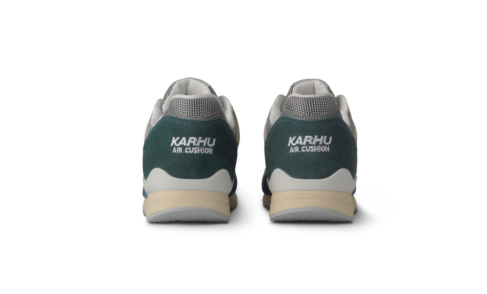 Karhu synchron classic coronet blue / silver lining – Karhu US