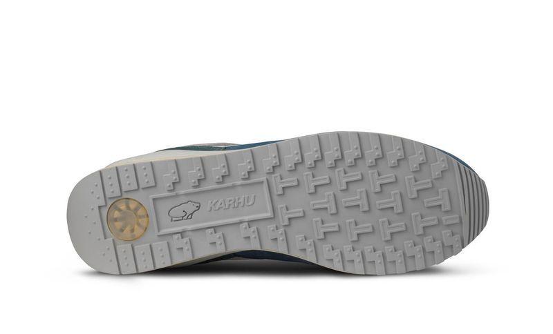 Karhu synchron classic coronet blue / silver lining – Karhu US