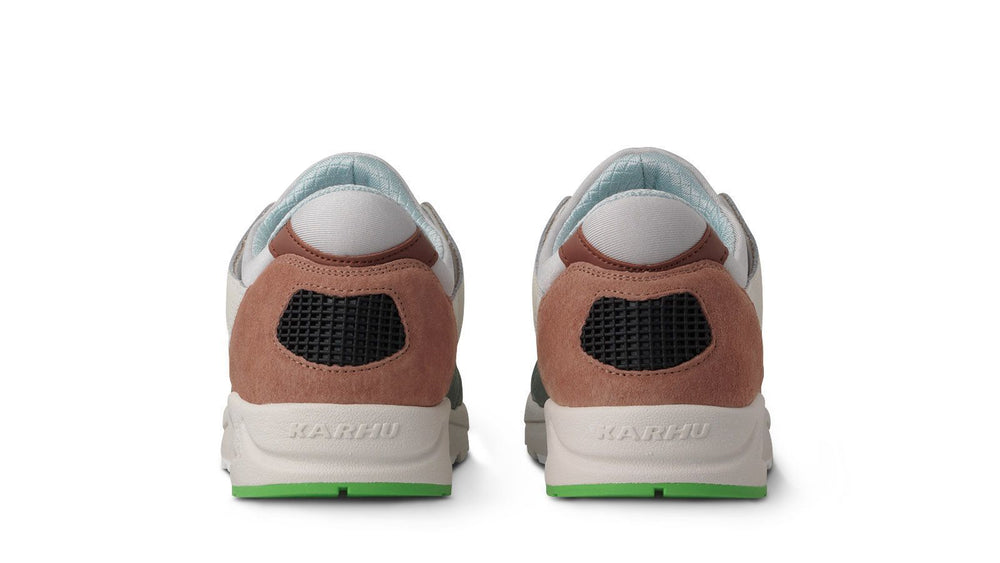 Karhu Aria 95 Cork / Foggy Dew – Karhu US