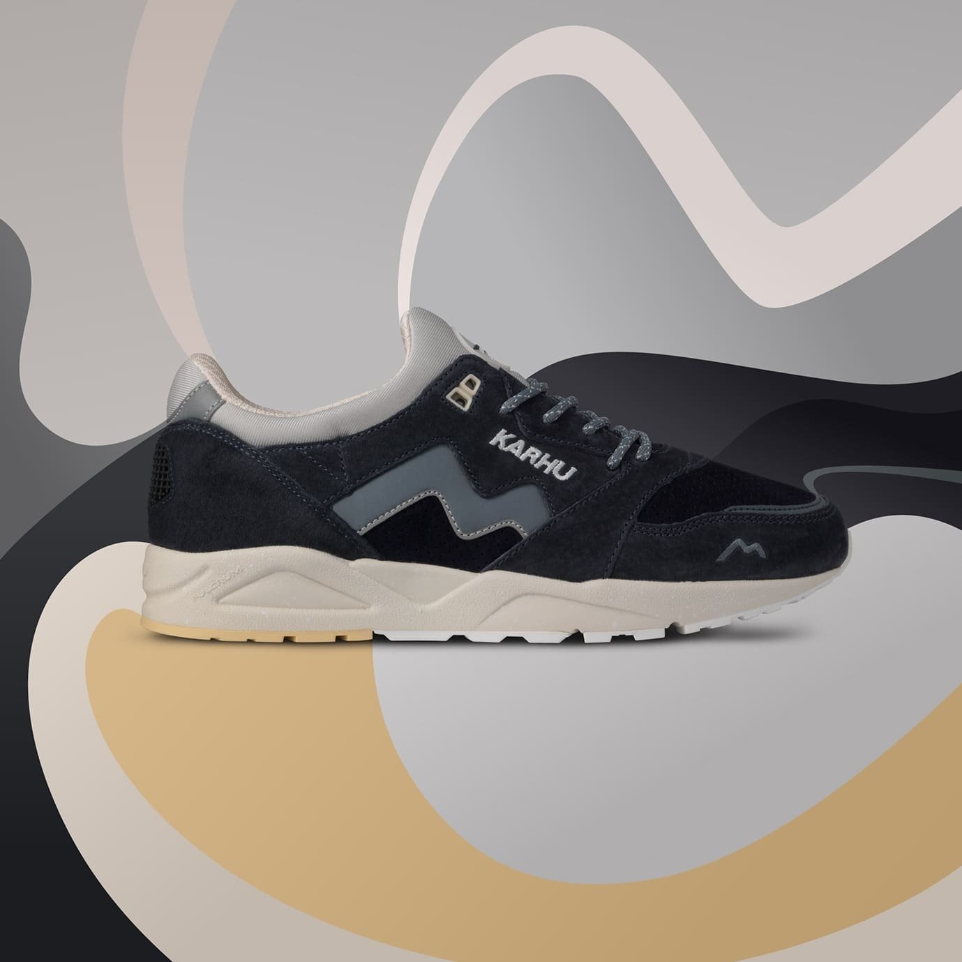 Karhu Aria 95 India Ink / Stormy Weather – Karhu US