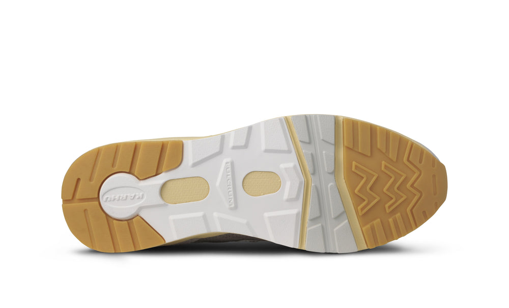 Karhu Aria 95 - Lunar Rock / Foggy Dew