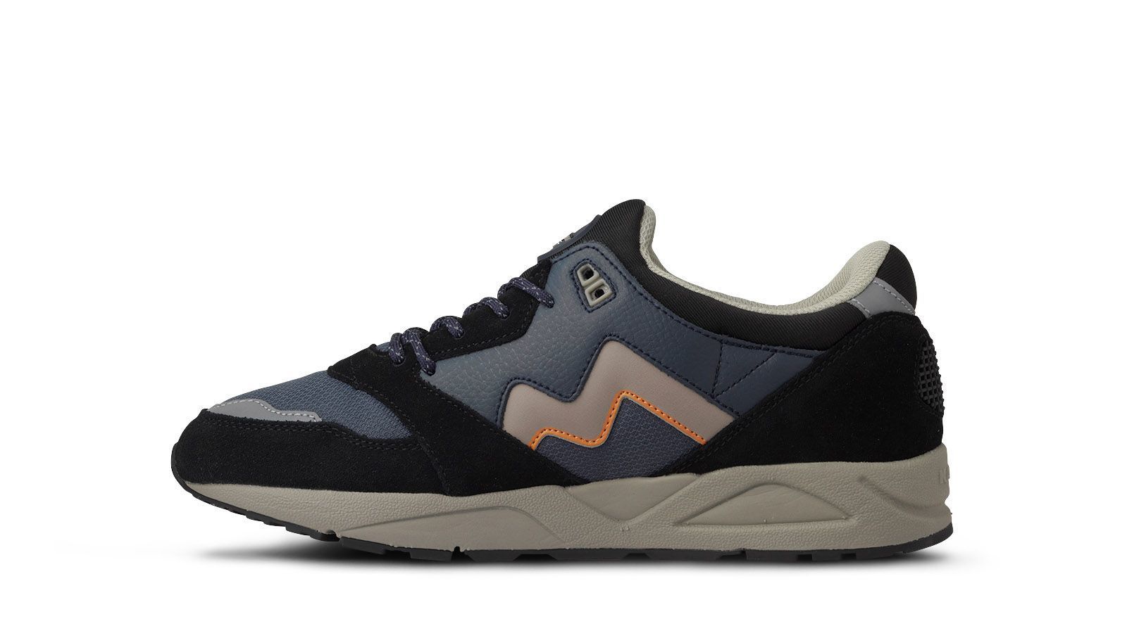 KARHU Aria 95 Caviar / Vintage Khaki F803118 sneakers – Karhu US