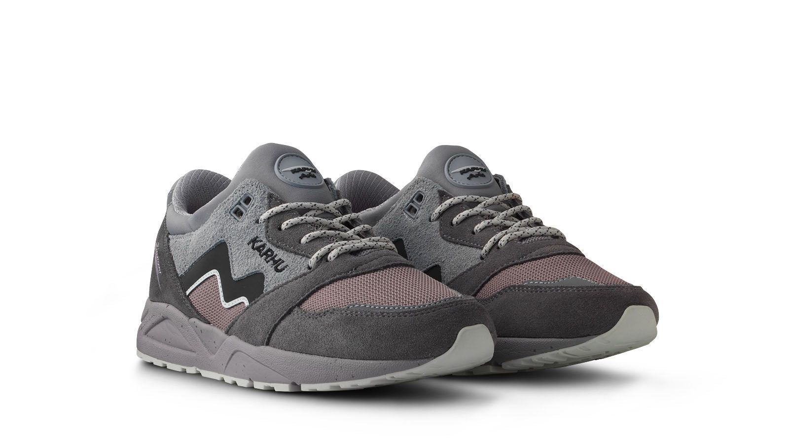 KARHU Aria 95 Smoked Pearl / Caviar