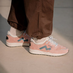Karhu Aria 95 Cameo Rose / Blue Mirage - F803125 Lifestyle sneakers – Karhu US