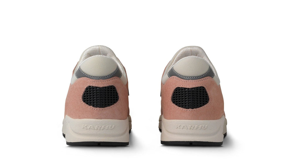 Karhu Aria 95 Cameo Rose / Blue Mirage - F803125 Lifestyle sneakers – Karhu US
