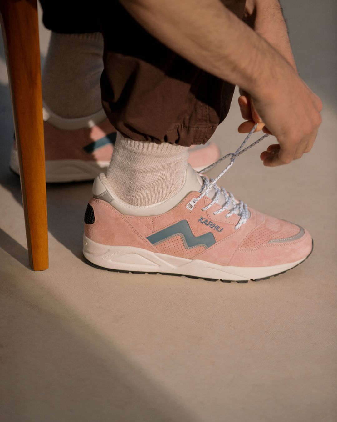Karhu Aria 95 Cameo Rose / Blue Mirage - F803125 Lifestyle sneakers – Karhu US