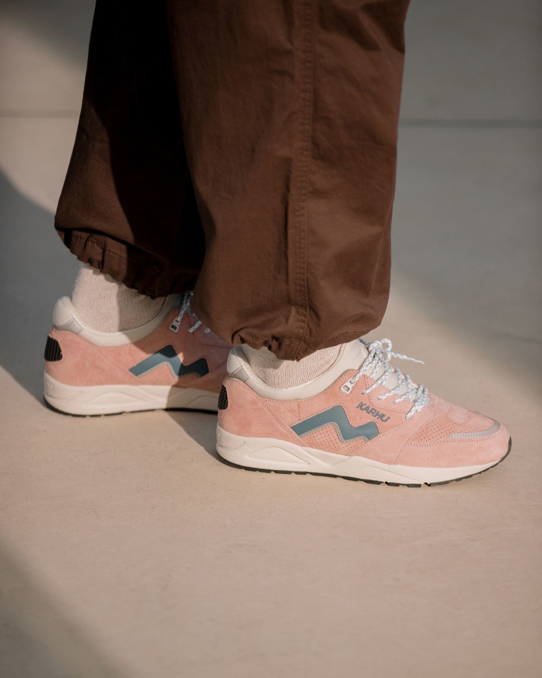 Karhu Aria 95 Cameo Rose / Blue Mirage - F803125 Lifestyle sneakers – Karhu US
