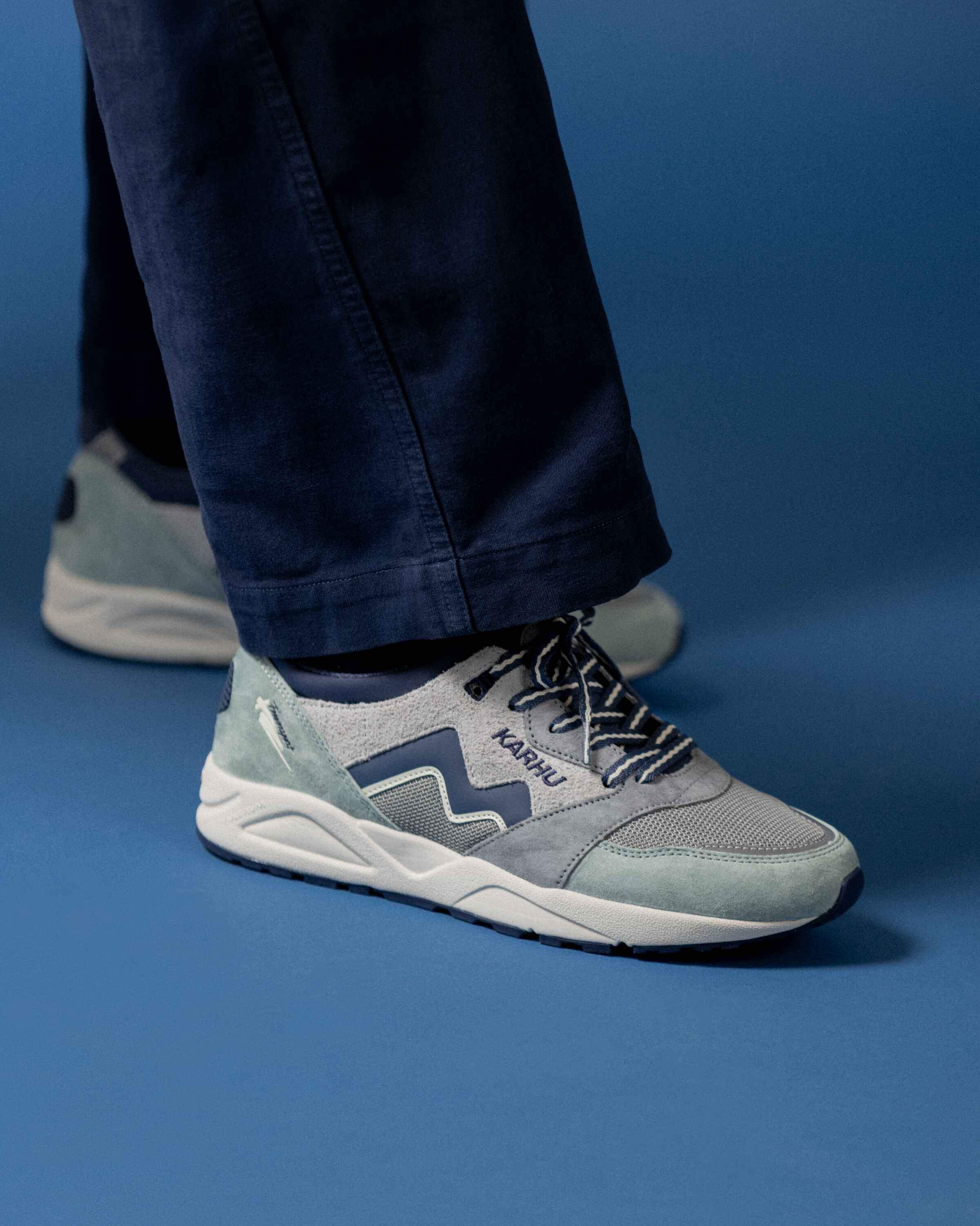 Karhu Aria 95 - Aqua Gray / Vintage Indigo