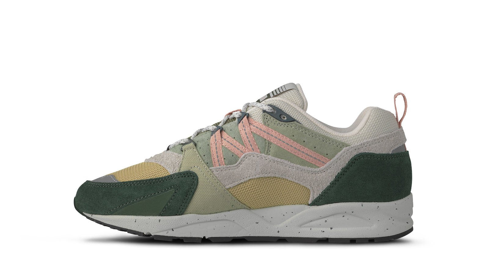 Karhu Fusion 2.0 – Darkest Spruce / Cameo Rose