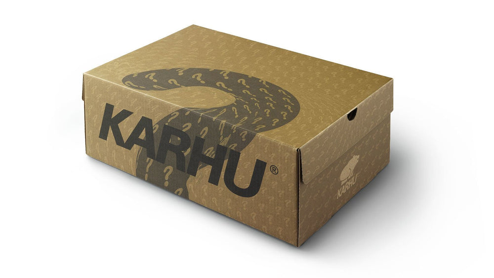 Karhu Fusion 2.0 CORDURA® – Pale Olive Green / Jet Black