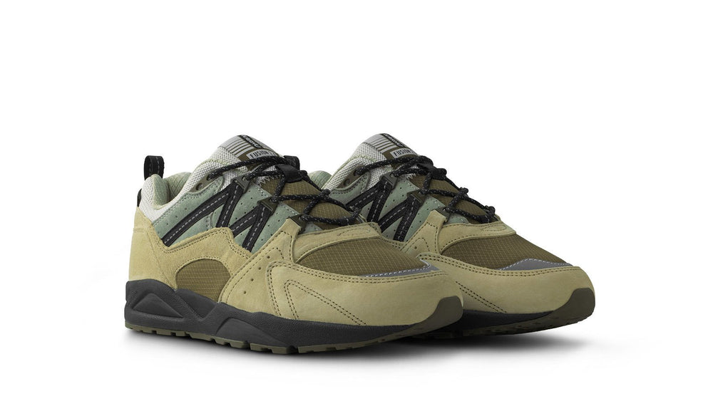 Karhu Fusion 2.0 CORDURA® – Pale Olive Green / Jet Black