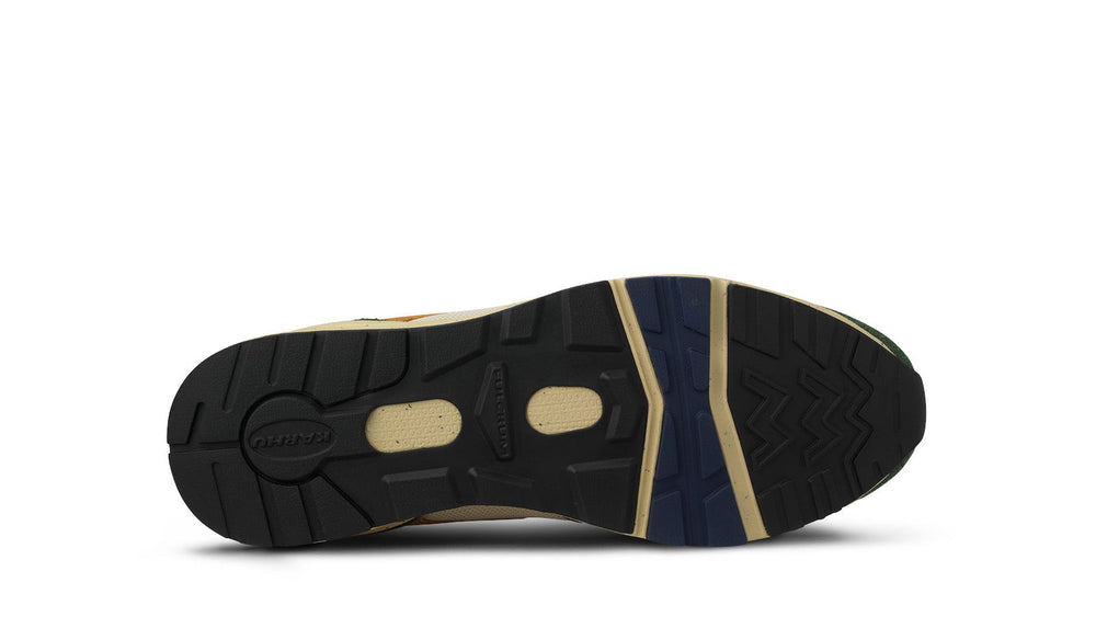 Karhu Fusion 2.0 – Douglas Fir / Navy Peony