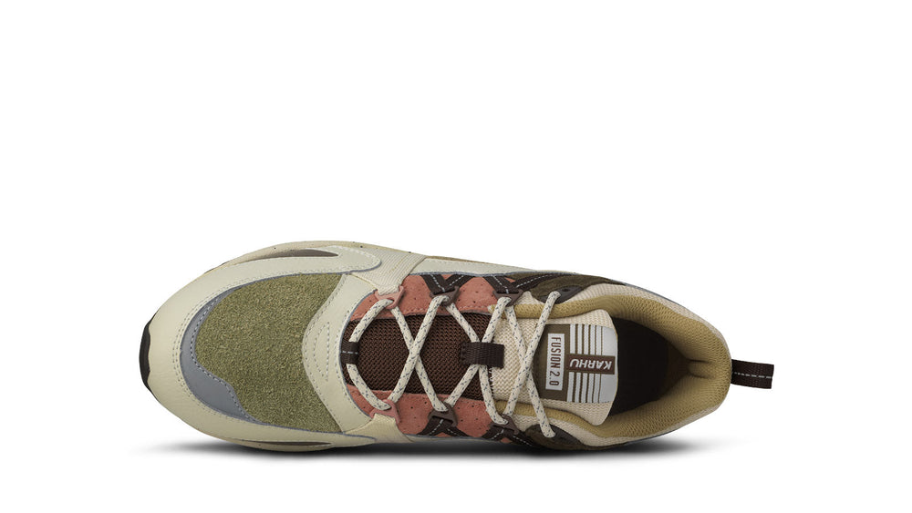 Karhu Fusion 2.0 – Lily White / Mole