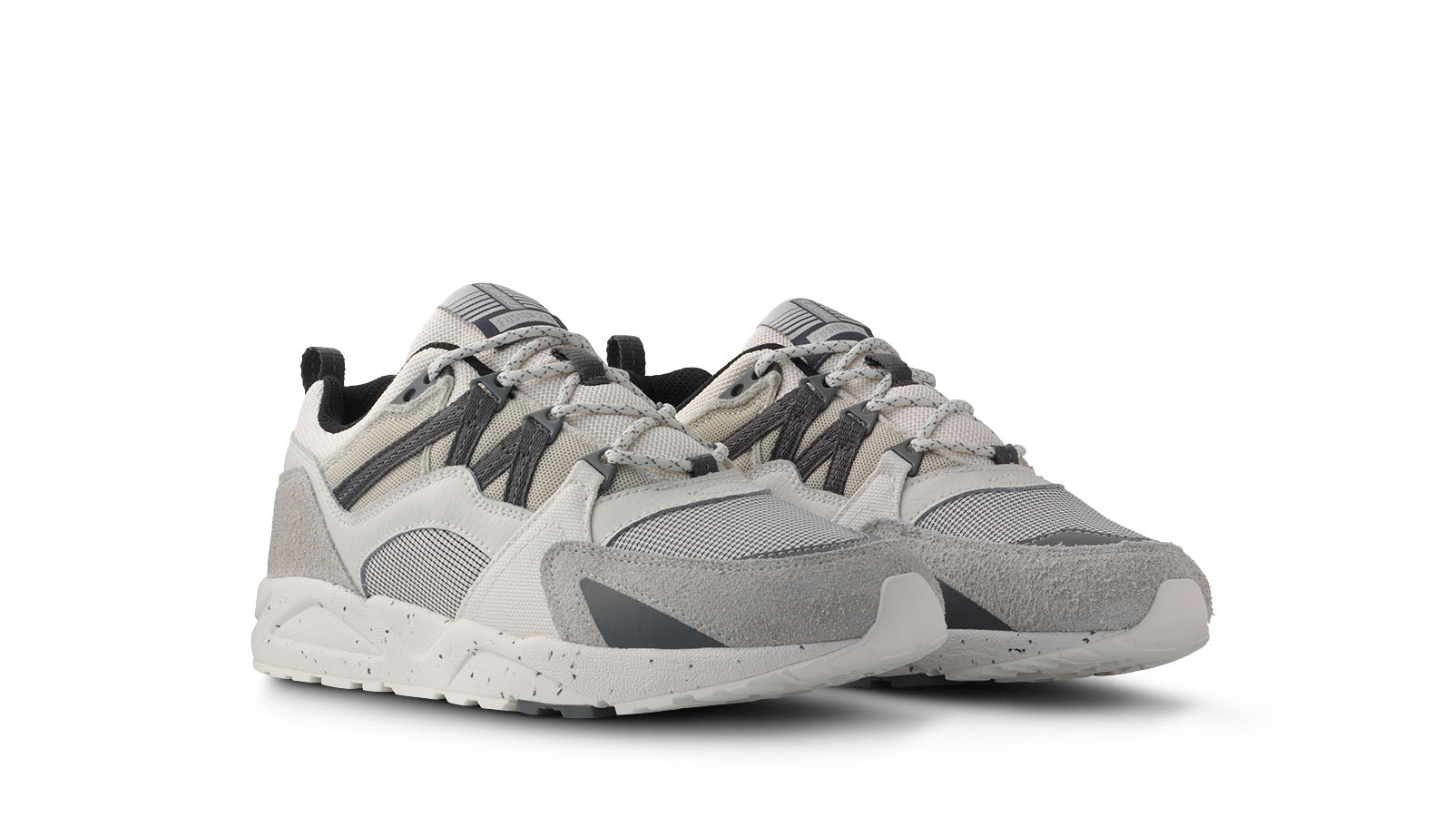 Karhu Fusion 2.0 – Foggy Dew / Turbulence