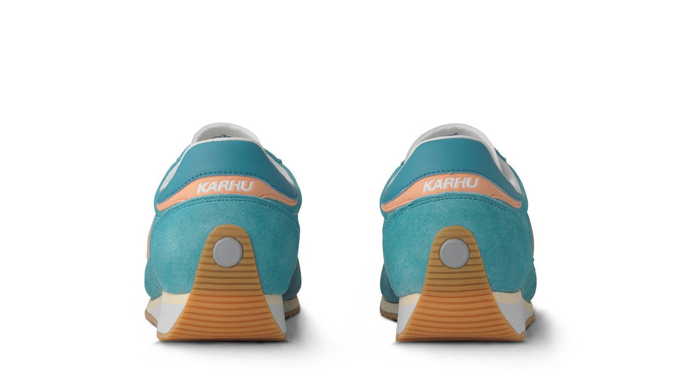 Karhu Mestari Delphinium Blue / Peach Fuzz
