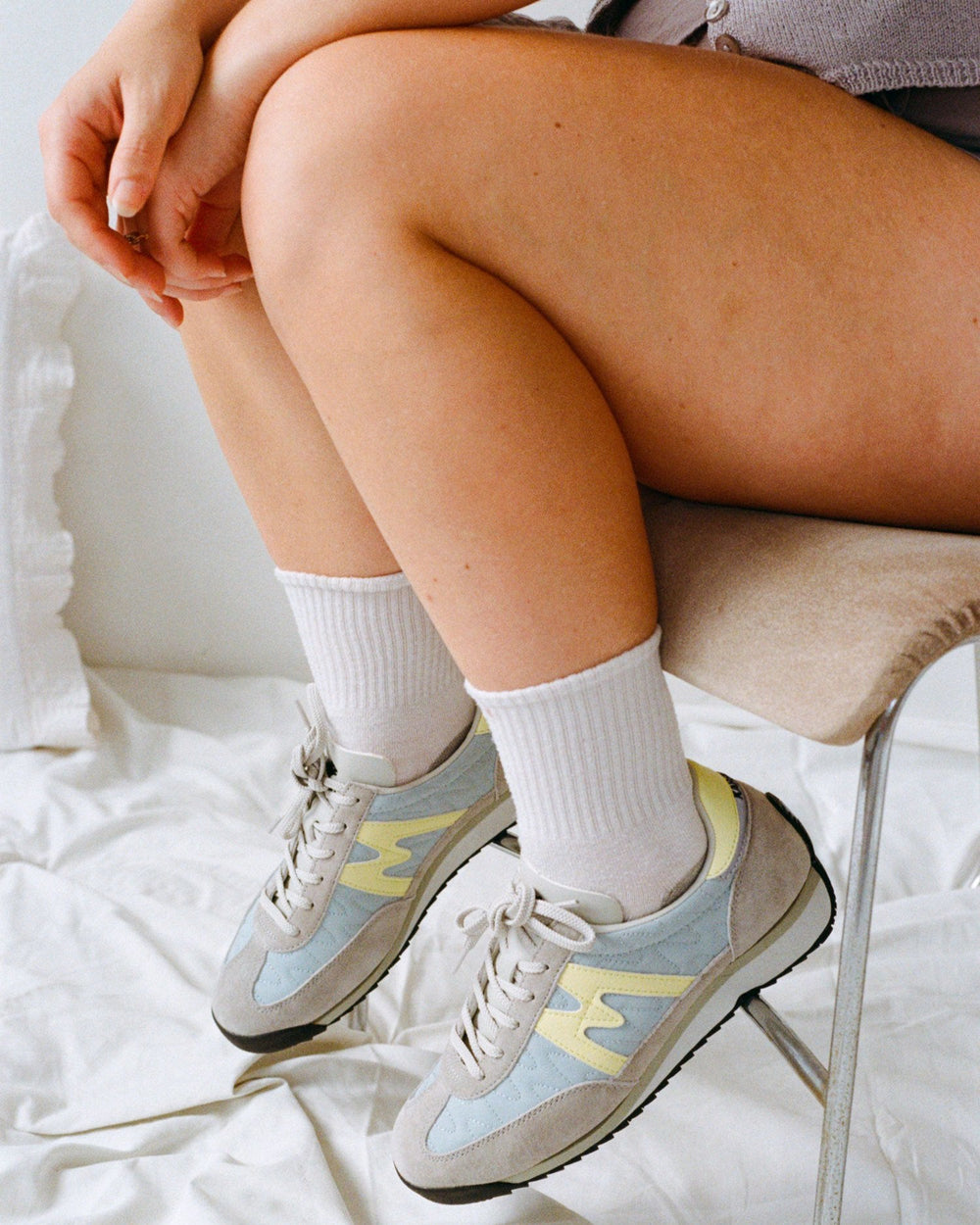 Karhu Mestari – Aqua Gray / Wax Yellow