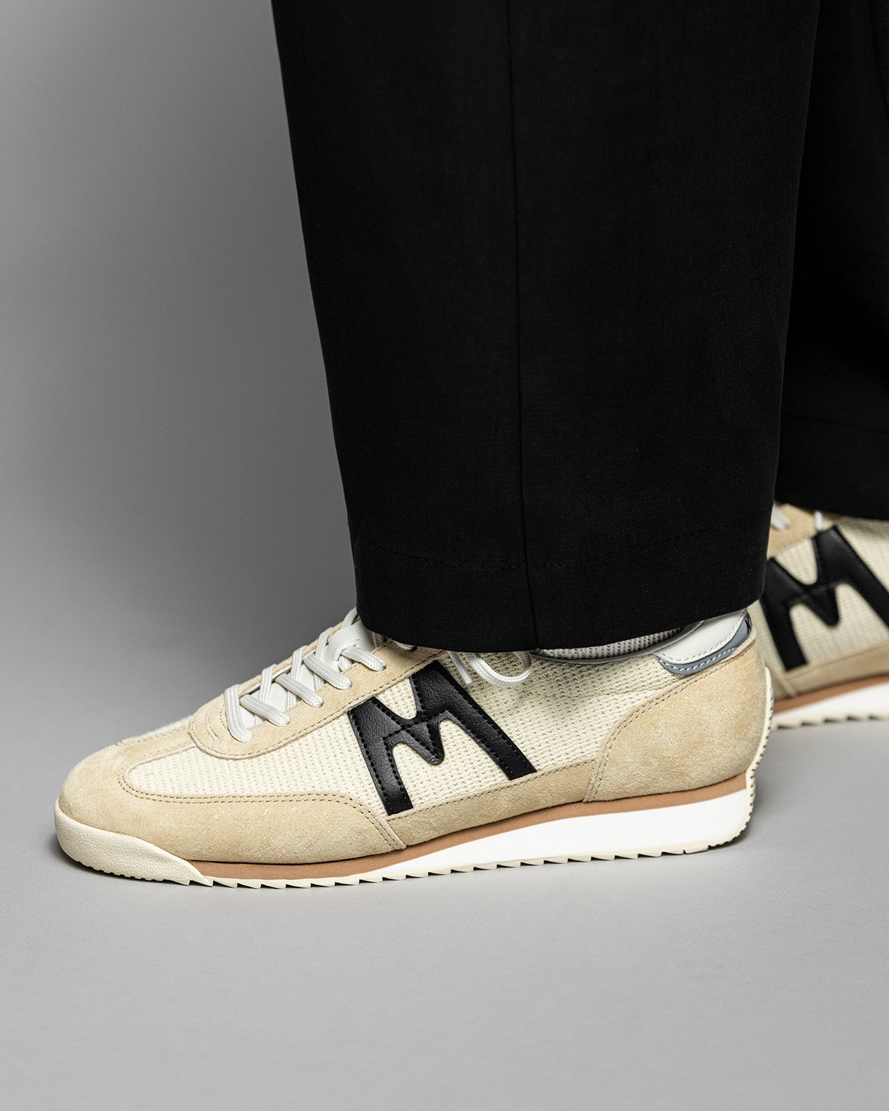 Karhu Mestari 76 Boulder / Jet Black - Lifestyle sneakers – Karhu US