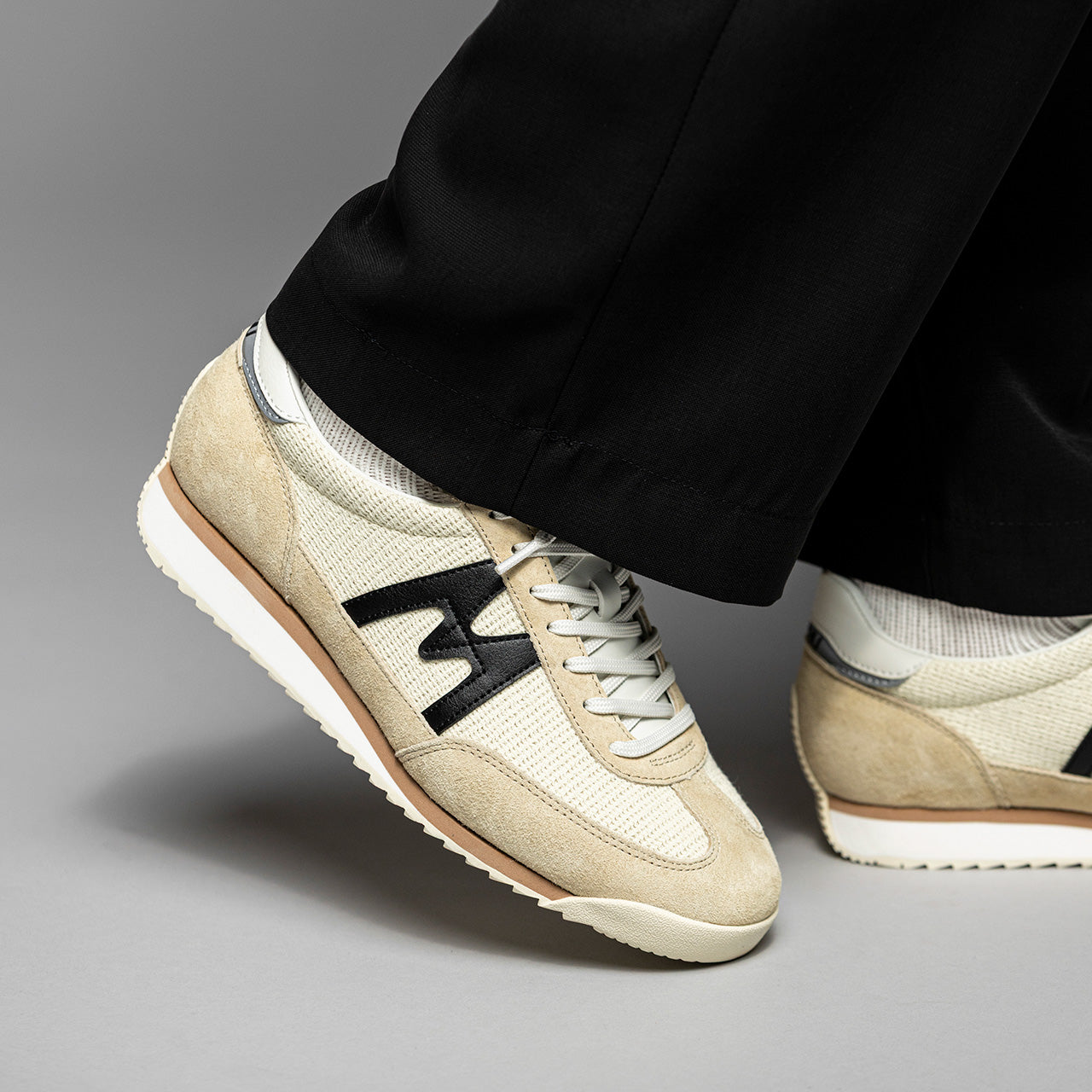Karhu Mestari 76 Boulder / Jet Black - Lifestyle sneakers – Karhu US