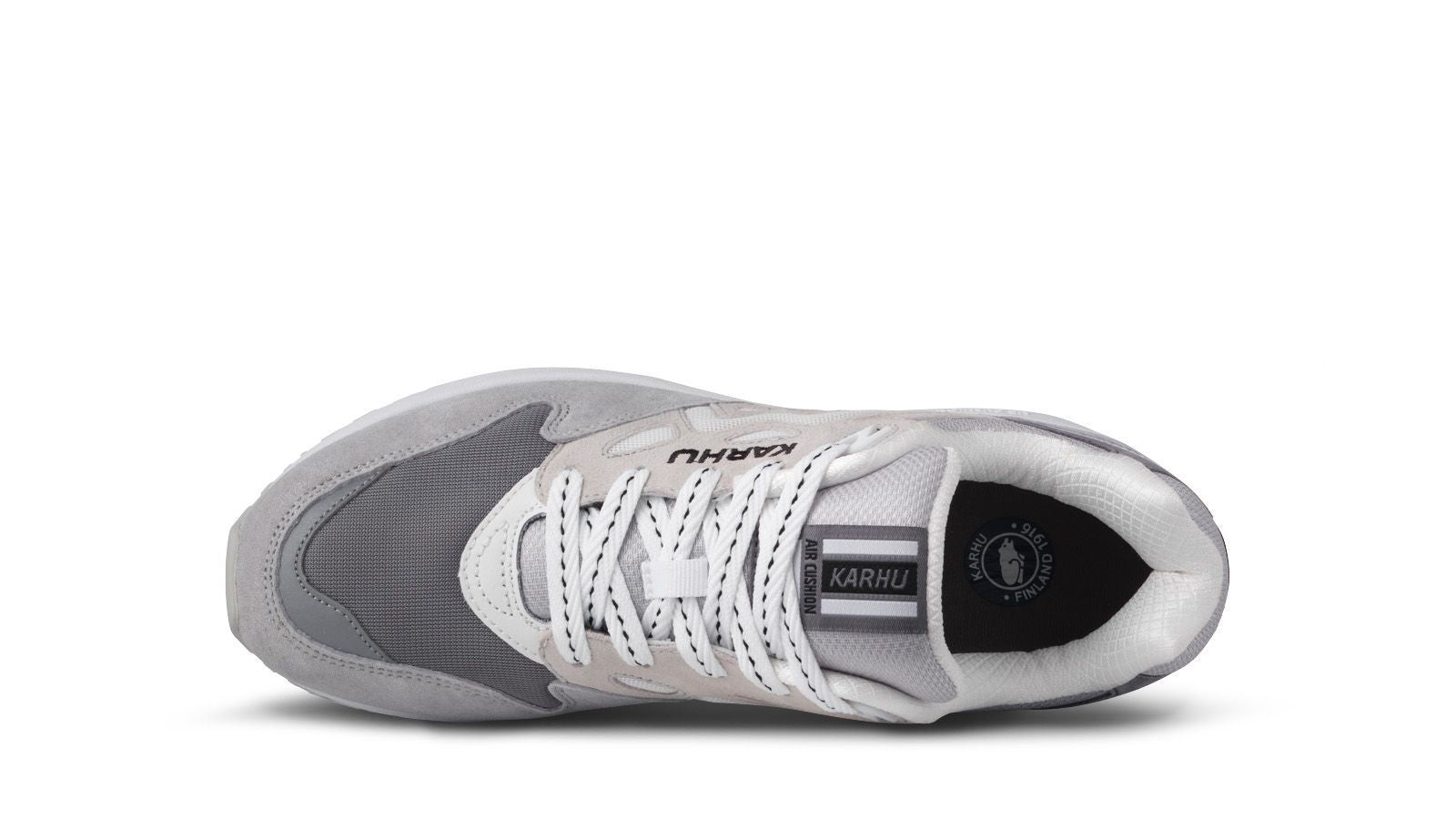 Karhu Legacy 96 – Dawn Blue / Bright White