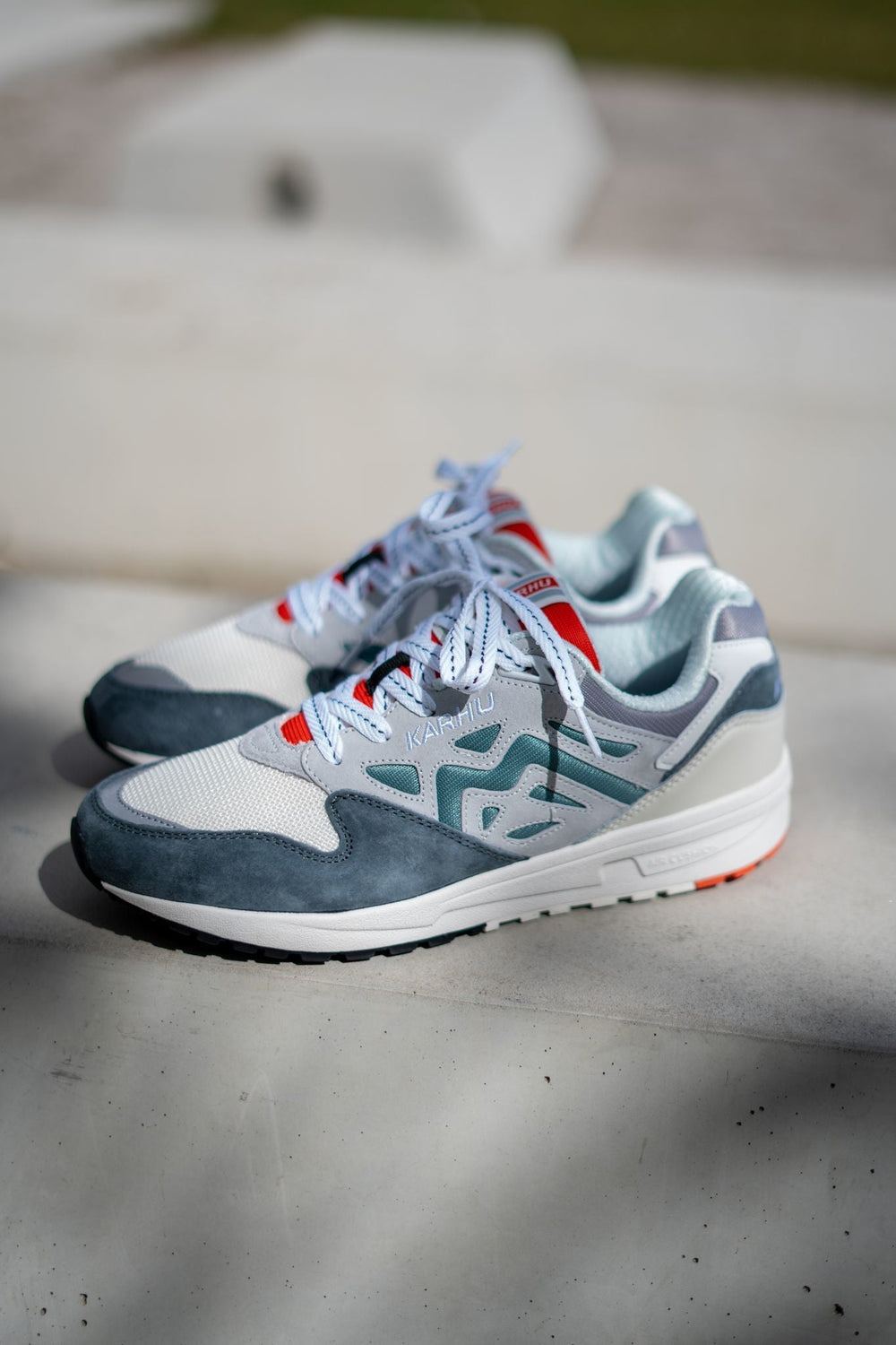 KARHU Legacy 96 - turbulence / dawn blue – Karhu US