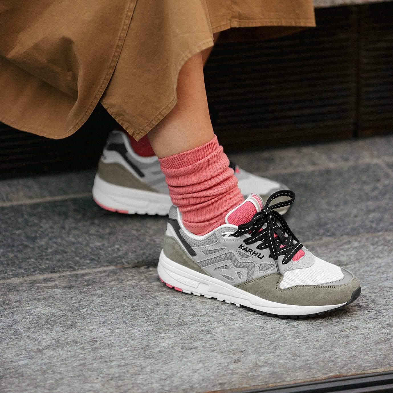 KARHU legacy 96 - abbey stone / sleet – Karhu US