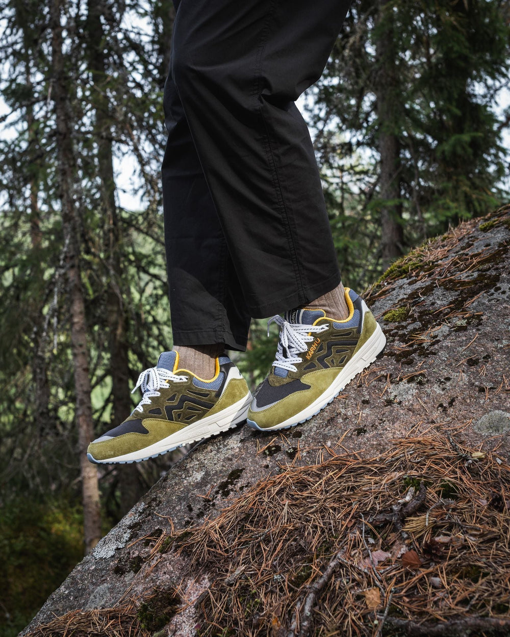 Legacy 96 "trees of finland" pack green moss / india ink – Karhu US