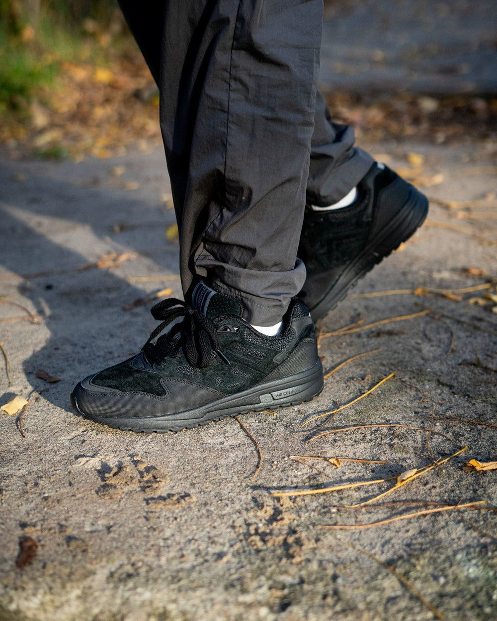 KARHU Legacy 96 - jet black / jet black – Karhu US