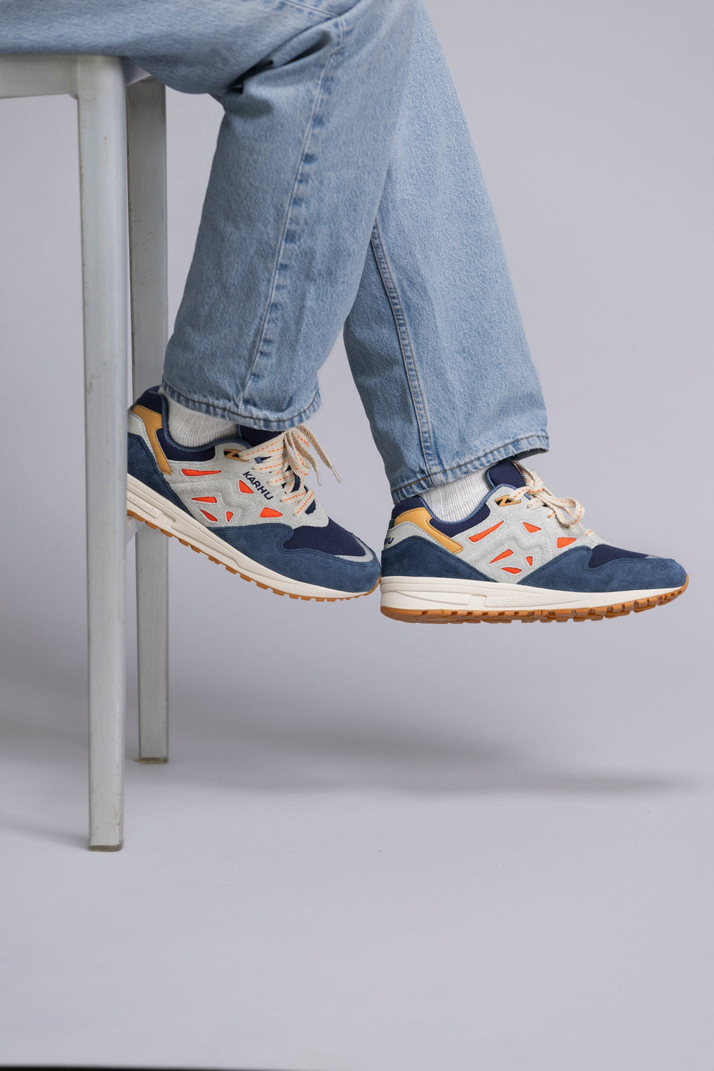 Karhu Legacy 96 – Vintage Indigo / Flame – Karhu US