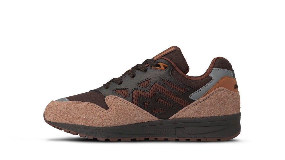 Karhu Legacy 96 – Cork / Cappuccino