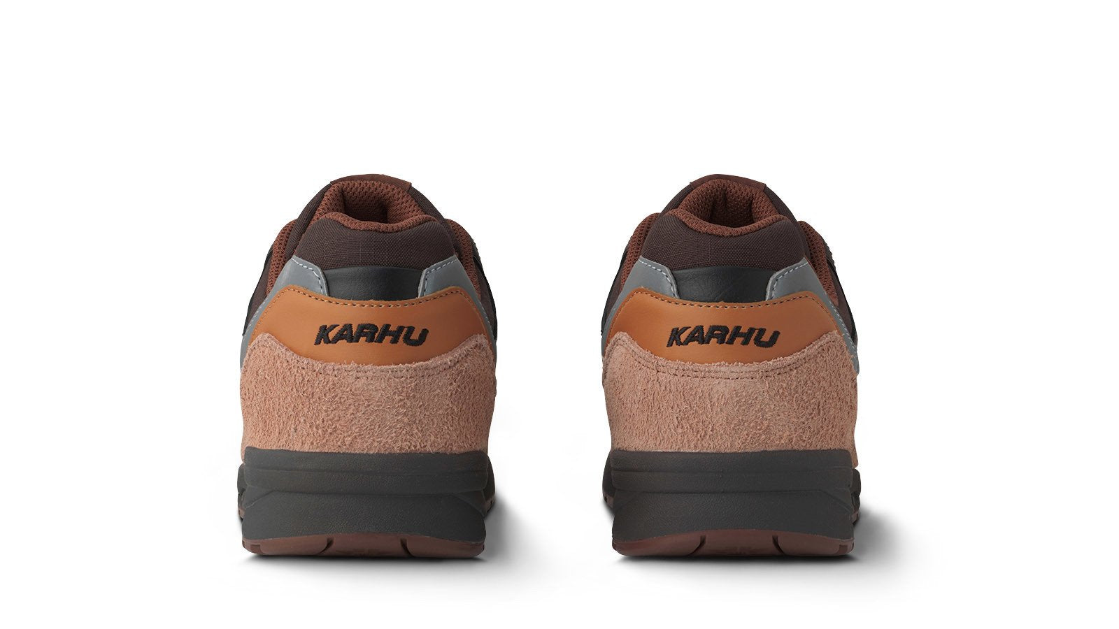 Karhu Legacy 96 – Cork / Cappuccino