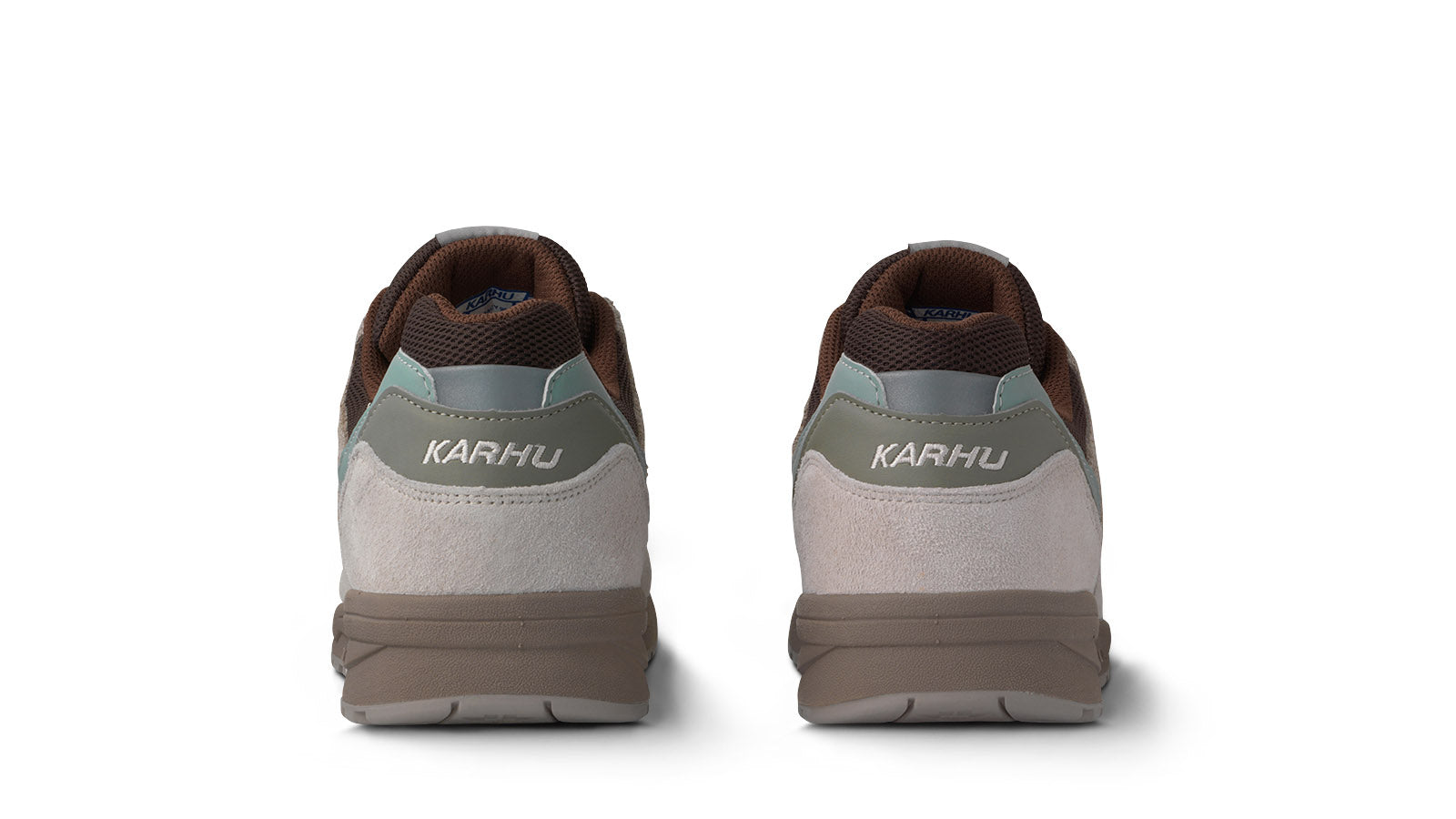 Karhu Legacy 96 – White Sand / Beech