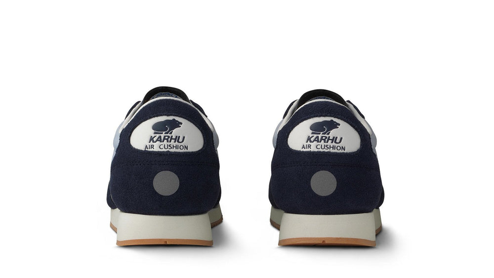 Karhu Albatross 82 - Naval Academy / Dusky Citron
