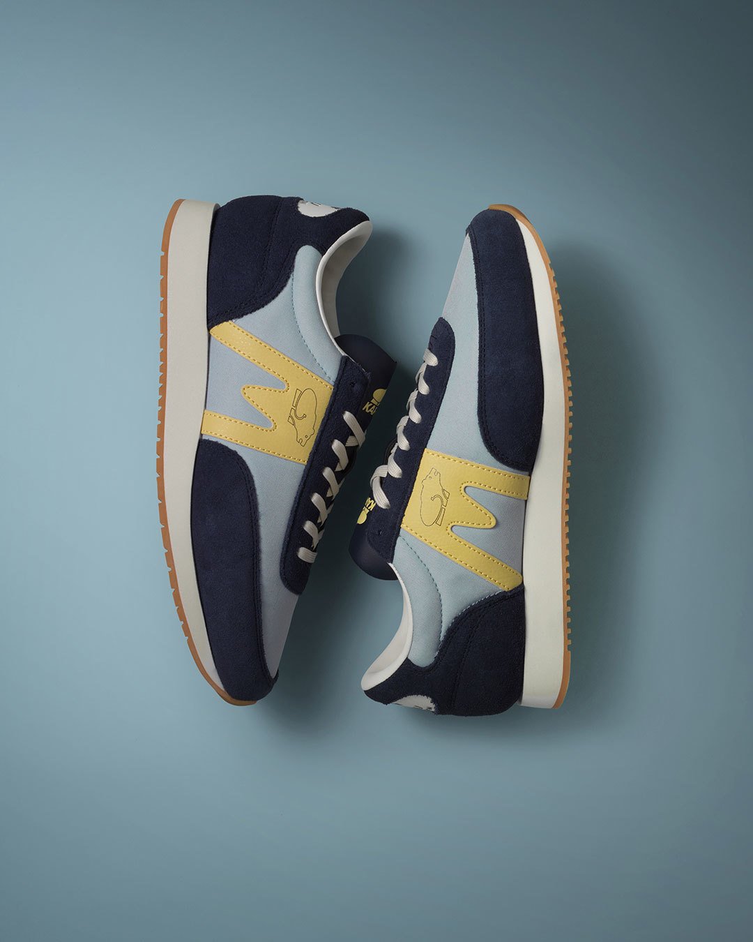 Karhu Albatross 82 - Naval Academy / Dusky Citron