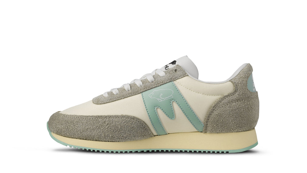 Karhu Albatross 82 - Laurel Oak / Neptune Green
