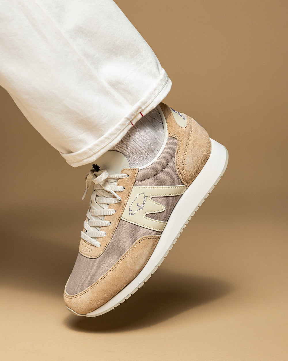 Karhu Albatross 82 - Hazelnut / Turtledove