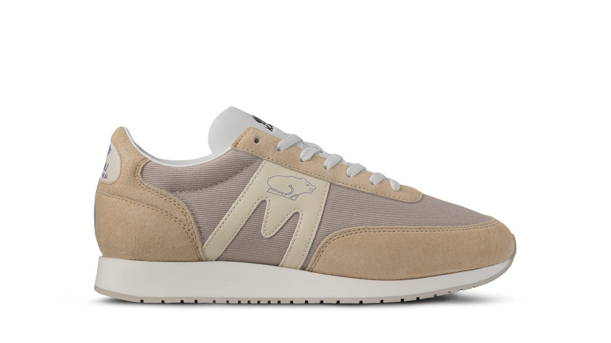 Karhu Albatross 82 - Hazelnut / Turtledove