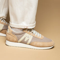 Karhu Albatross 82 - Hazelnut / Turtledove