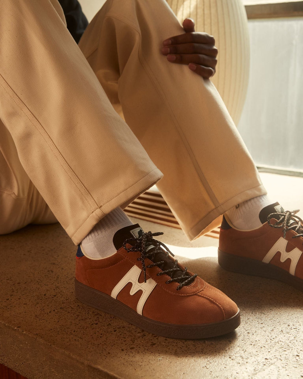 Trampas - brown sugar / bright white – Karhu US