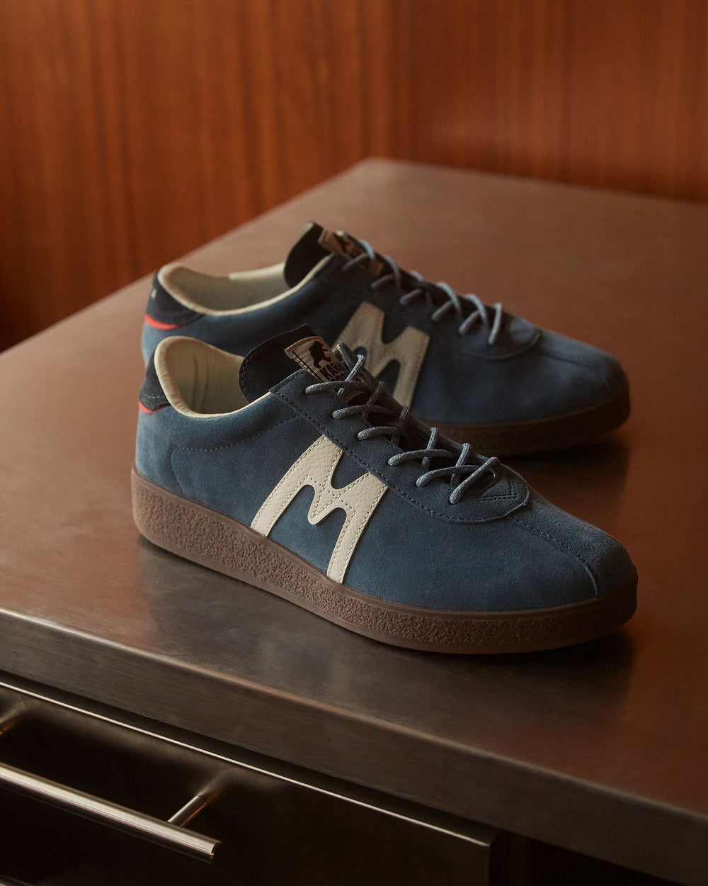 KARHU Trampas - china blue / bright white – Karhu US
