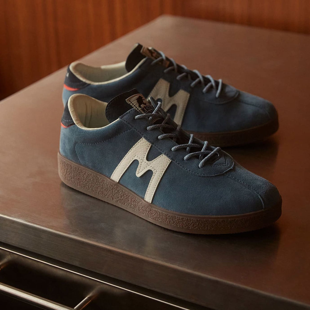 KARHU Trampas - china blue / bright white – Karhu US